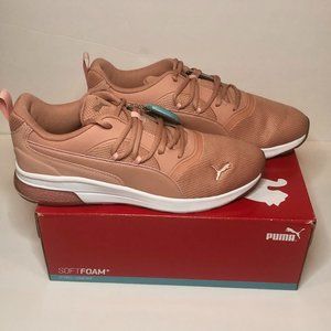PUMA Sneakers